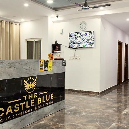 The Castle Blue Hotel Greater Noida Exterior photo